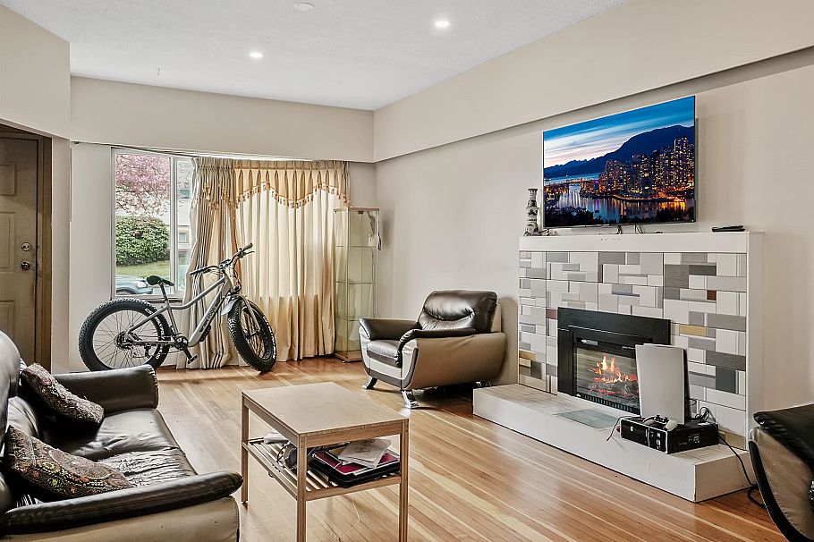 620 Slocan Street Vancouver, BC - 8