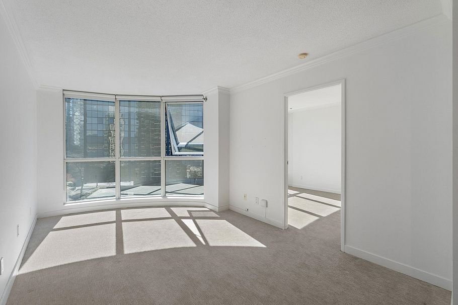 1007 588 Broughton Street Vancouver, BC - 4