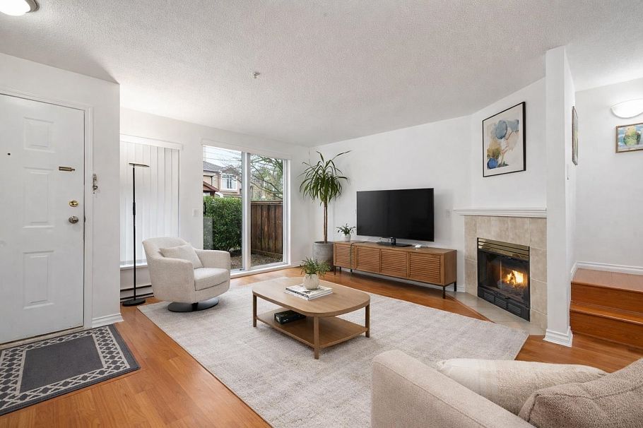 15 3428 Adanac Street Vancouver, BC - 2