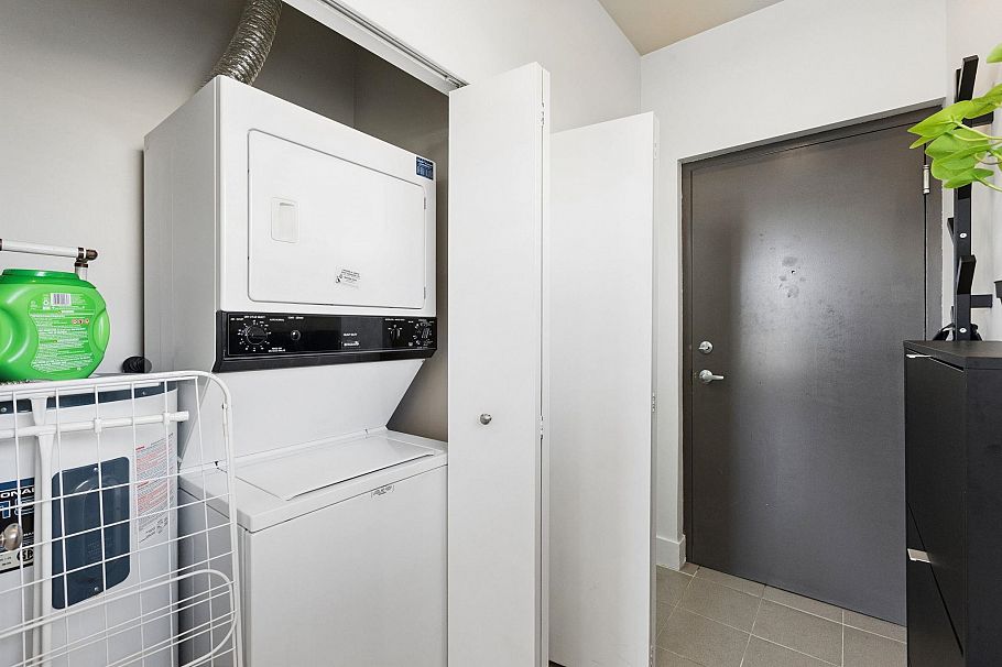 PH4 2088 W 11th Avenue Vancouver, BC - 25