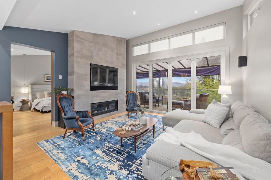 1269 Cloverley Street North Vancouver, BC - 5