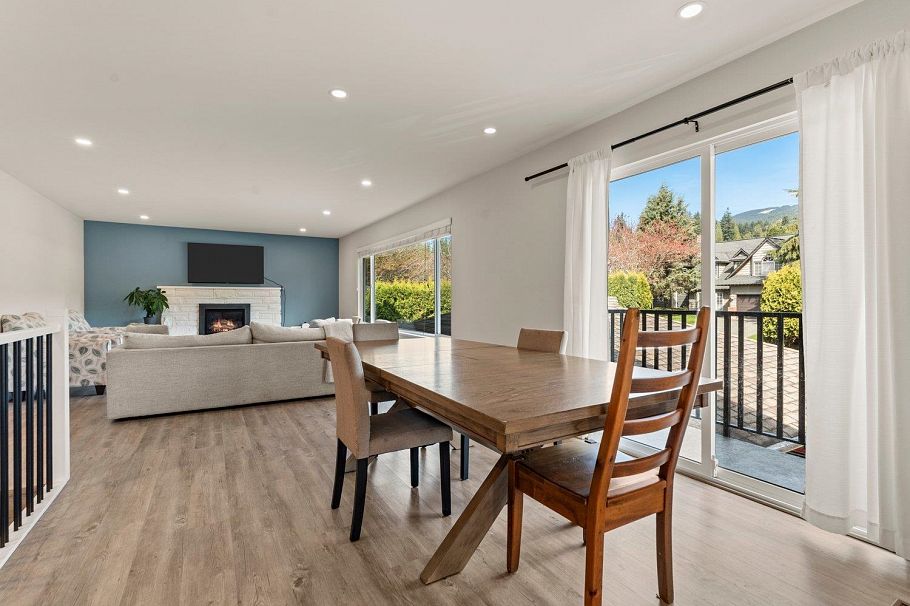 739 E 26th Street North Vancouver, BC - 9