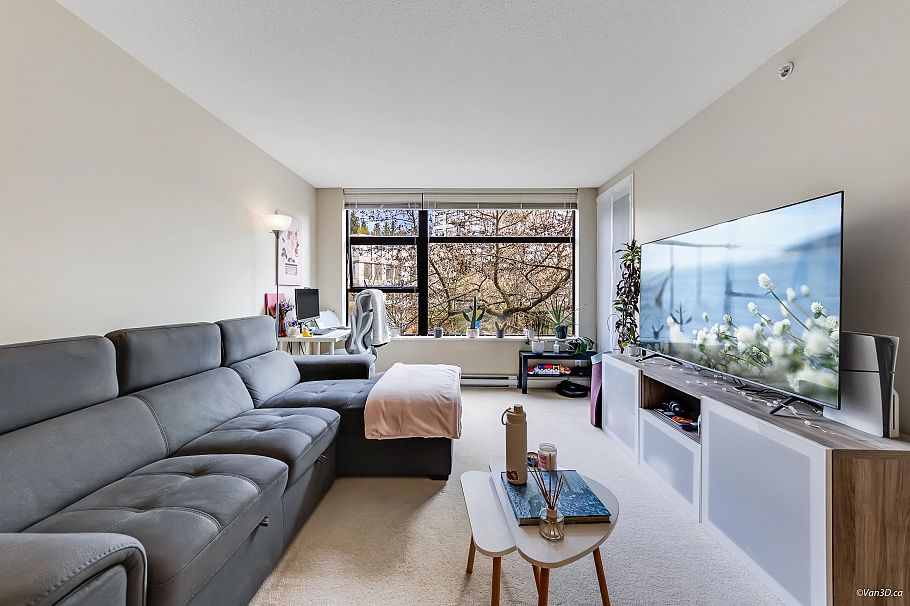 301 5380 Oben Street Vancouver, BC - 11