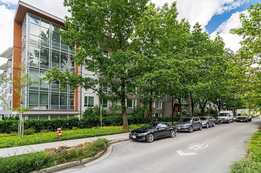 502 255 W 1st Street North Vancouver, BC - 24