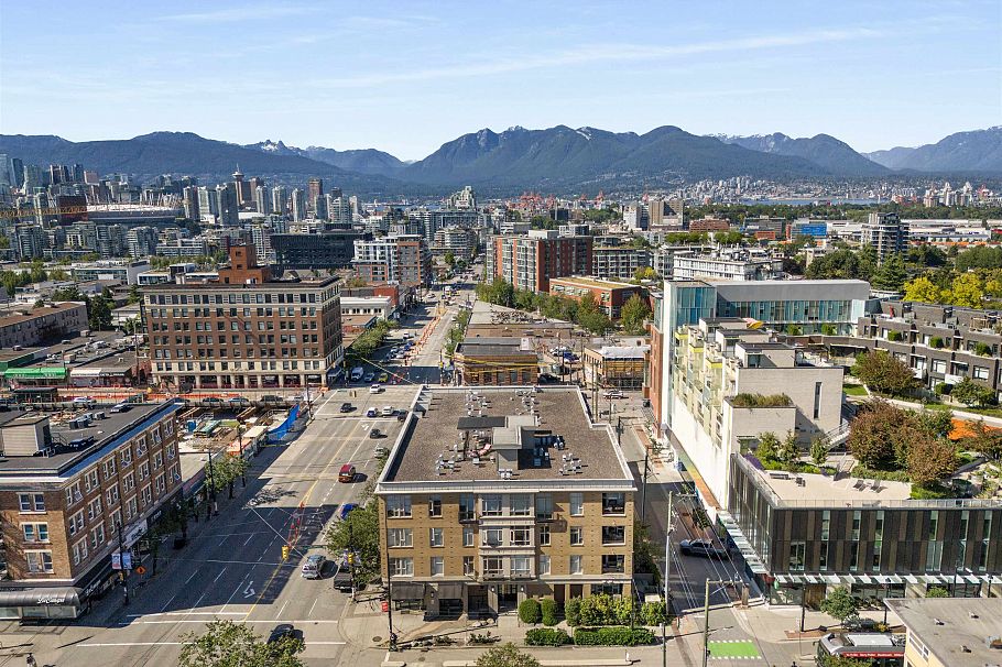 212 205 E 10th Avenue Vancouver, BC - 26
