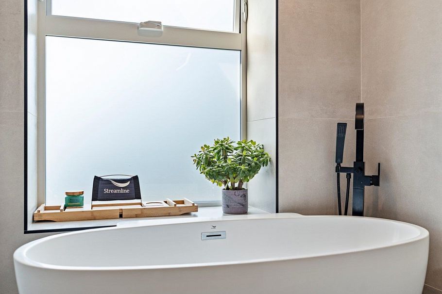 739 E 26th Street North Vancouver, BC - 18