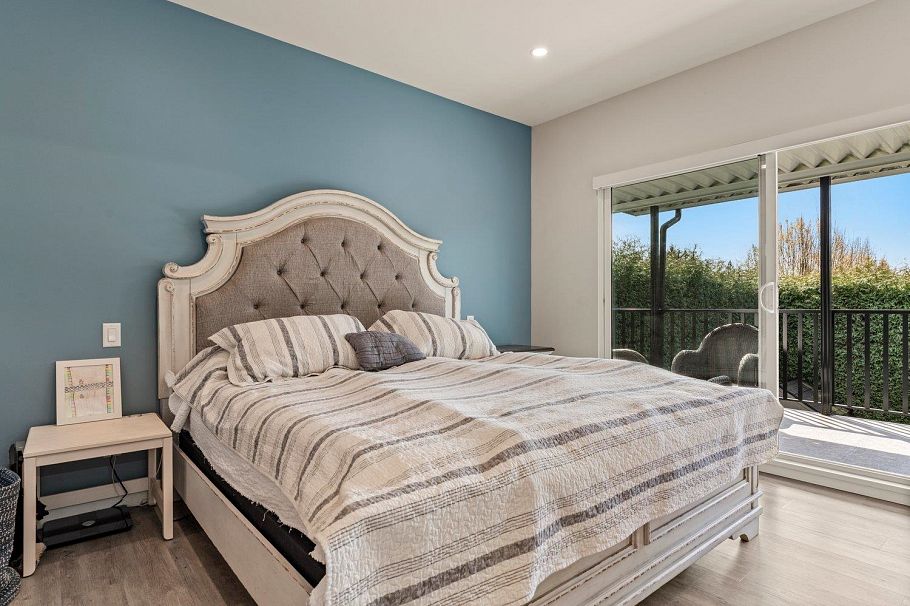 739 E 26th Street North Vancouver, BC - 14