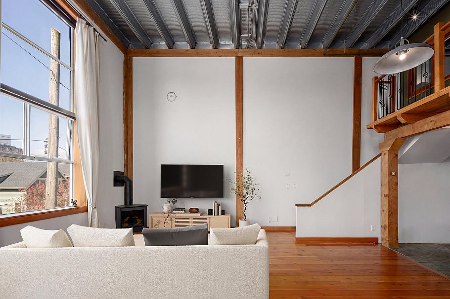 211 1220 E Pender Street Vancouver, BC - 11