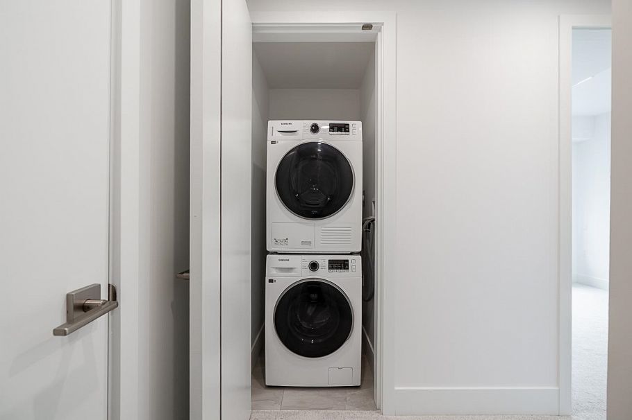 109 2085 E 1st Avenue Vancouver, BC - 27