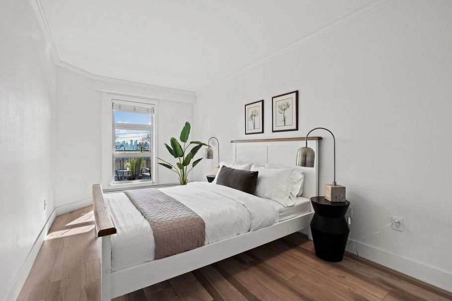 207 235 W 4th Street North Vancouver, BC - 10