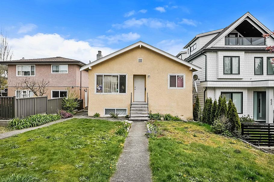 620 Slocan Street Vancouver, BC - 1