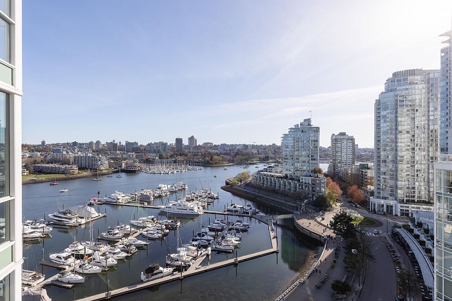 1703 1077 Marinaside Crescent Vancouver, BC - 14