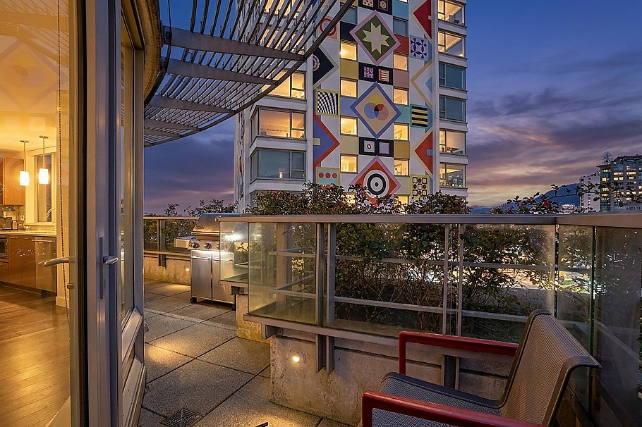 701 1762 Davie Street Vancouver, BC - 22