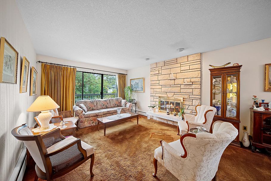 271 E 38th Avenue Vancouver, BC - 7