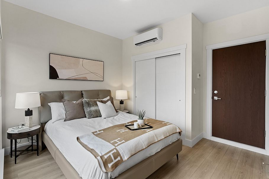 311 342 Mountain Highway North Vancouver, BC - 21