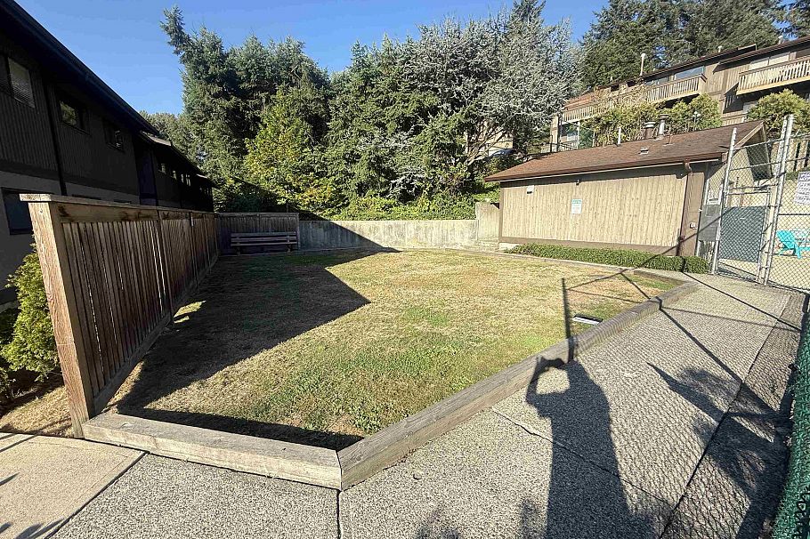 1039 Old Lillooet Road North Vancouver, BC - 22