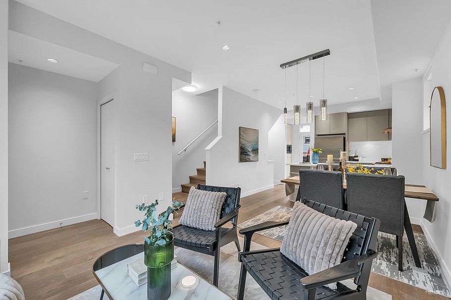 8576 Osler Street Vancouver, BC - 2