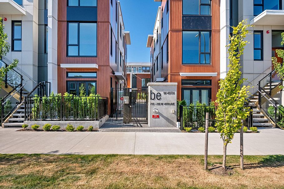 213 715 W 49th Avenue Vancouver, BC - 32