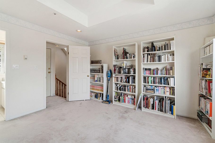 1769 E 49th Avenue Vancouver, BC - 19