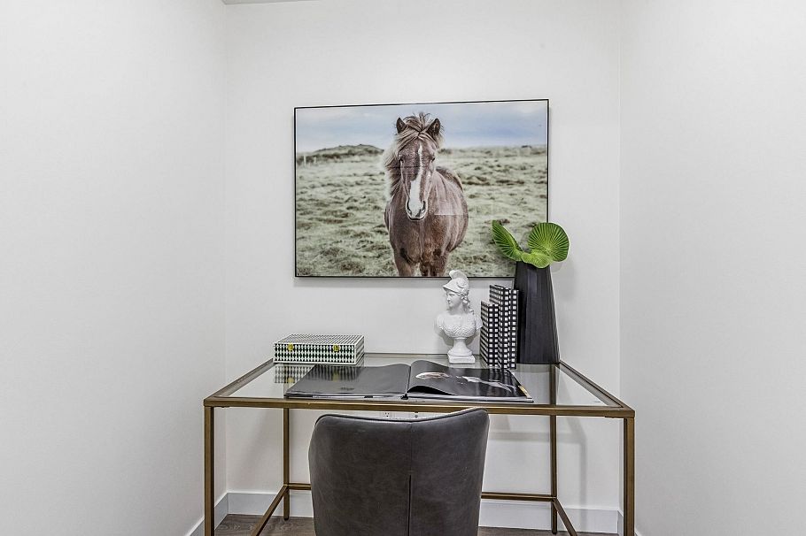 211 221 E 3rd Street North Vancouver, BC - 18