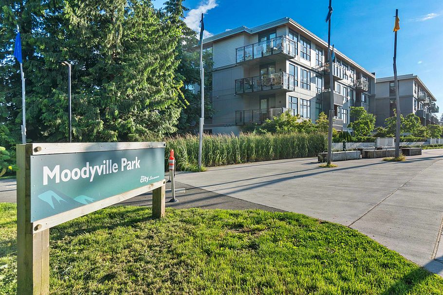 7 533 E 3rd Street North Vancouver, BC - 35