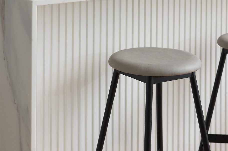 1 421 W 23rd Avenue Vancouver, BC - 6