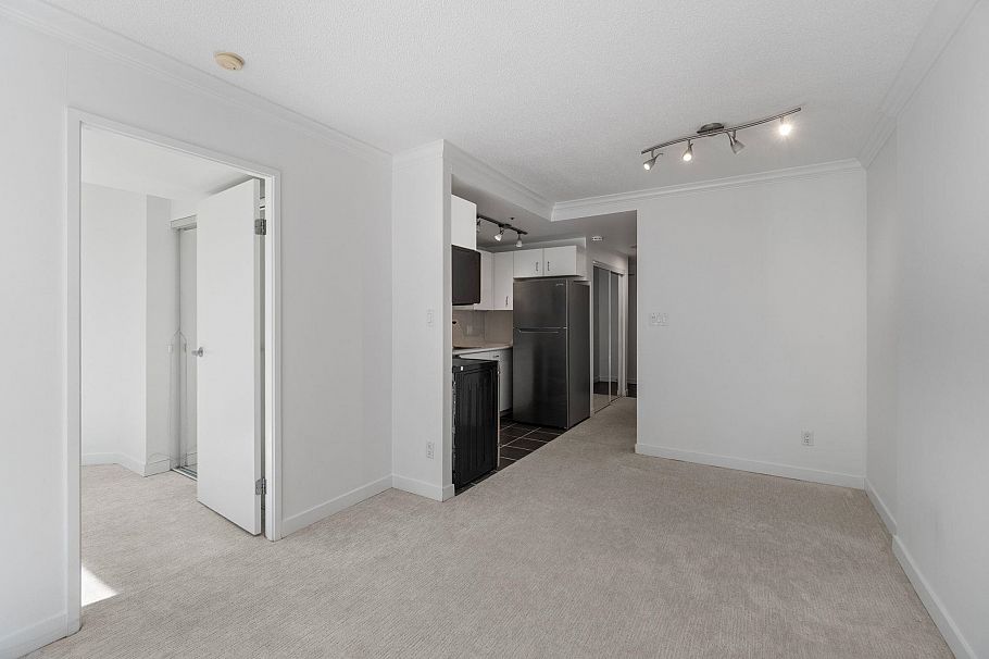 1007 588 Broughton Street Vancouver, BC - 12