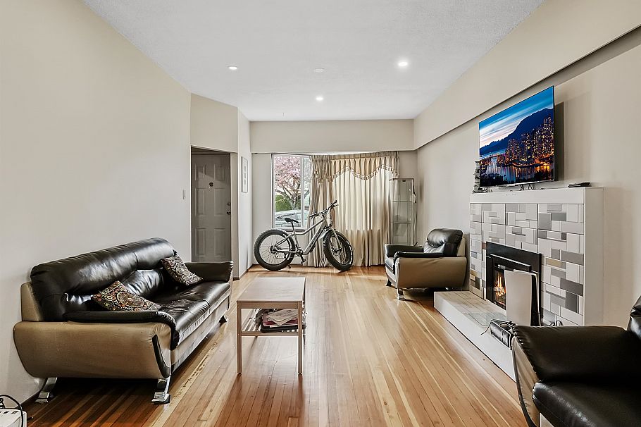 620 Slocan Street Vancouver, BC - 9