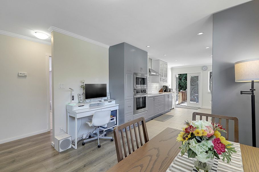 3523 Allan Road North Vancouver, BC - 6