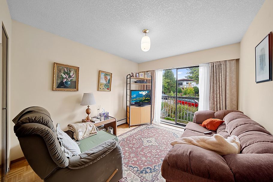 271 E 38th Avenue Vancouver, BC - 24