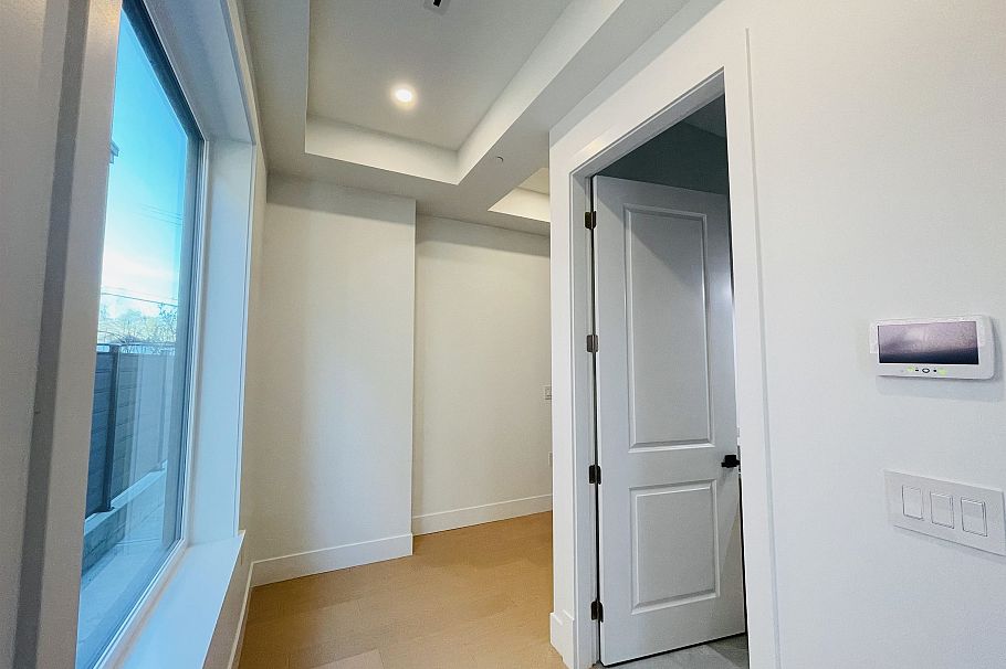 2 2452 Harrison Drive Vancouver, BC - 5