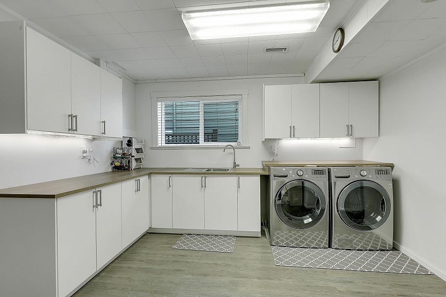 3523 Allan Road North Vancouver, BC - 24