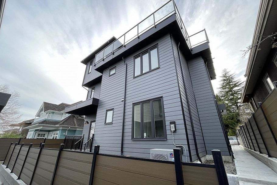 2 2452 Harrison Drive Vancouver, BC - 1