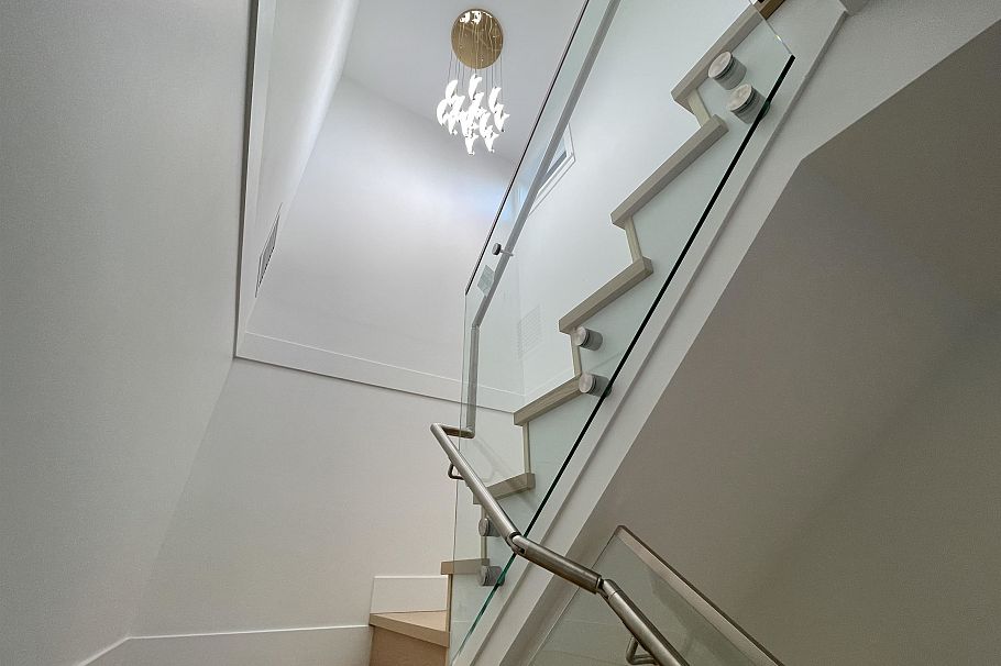 2 2452 Harrison Drive Vancouver, BC - 20