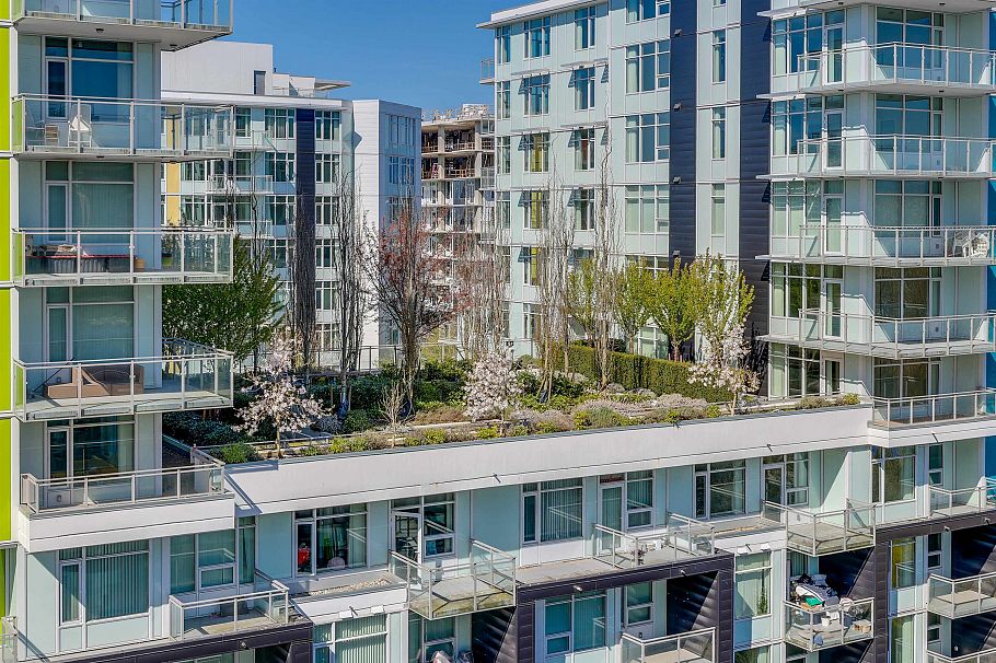 1605 8833 Hazelbridge Way Richmond, BC - 17