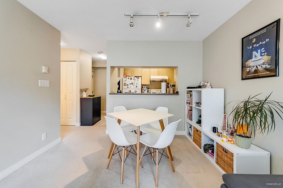 301 5380 Oben Street Vancouver, BC - 8