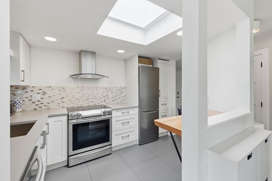 1004 995 Roche Point Drive North Vancouver, BC - 7