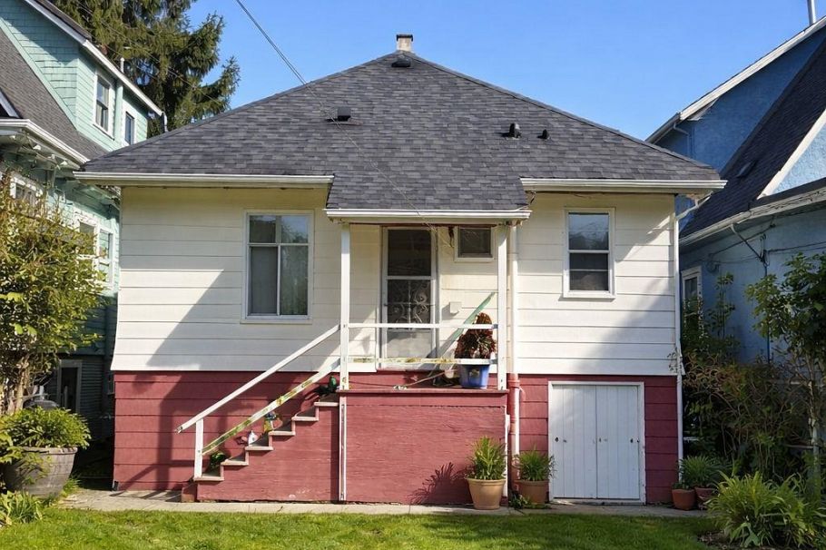 2130 William Street Vancouver, BC - 2