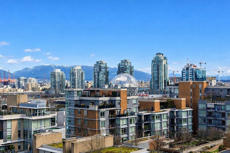 1102 181 W 1st Avenue Vancouver, BC - 2