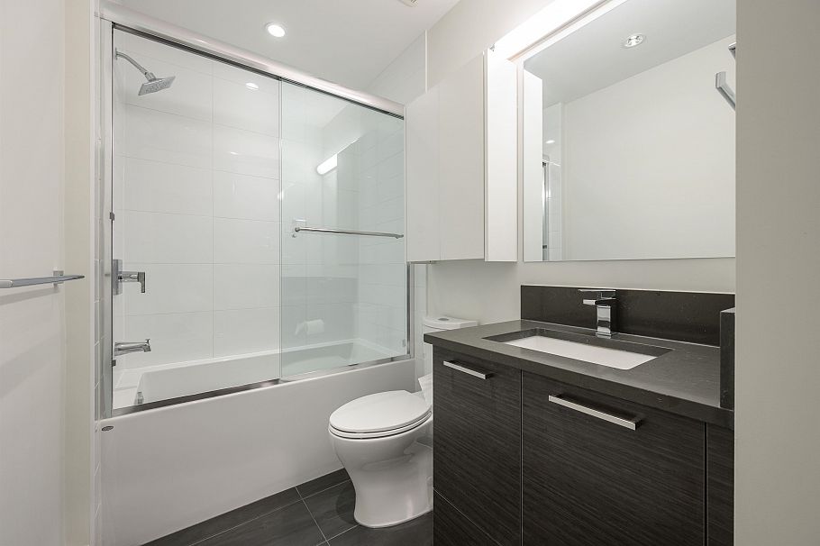 1601 8533 River District Crossing Vancouver, BC - 15