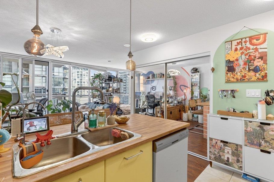 1003 1199 Seymour Street Vancouver, BC - 9