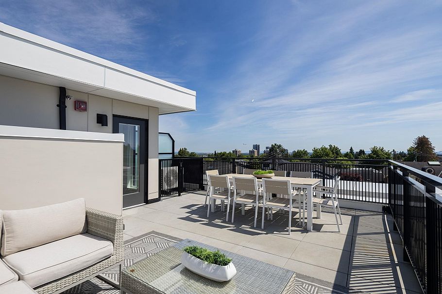 213 715 W 49th Avenue Vancouver, BC - 28