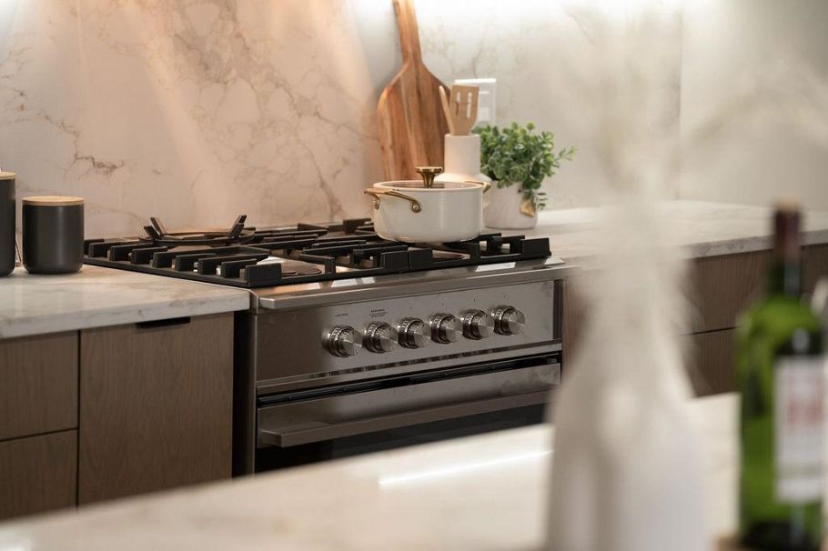 1 2282 E 8th Avenue Vancouver, BC - 16