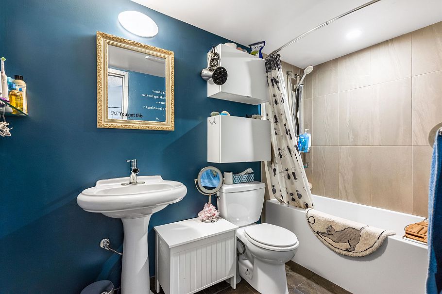 208 808 E 8 Avenue Vancouver, BC - 12