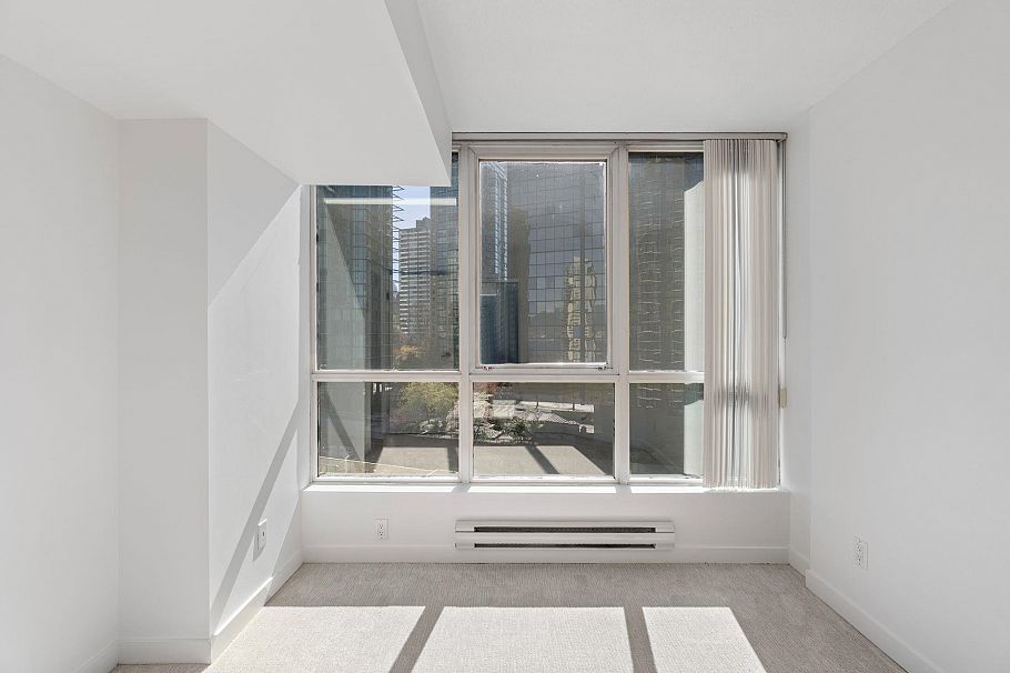 1007 588 Broughton Street Vancouver, BC - 21