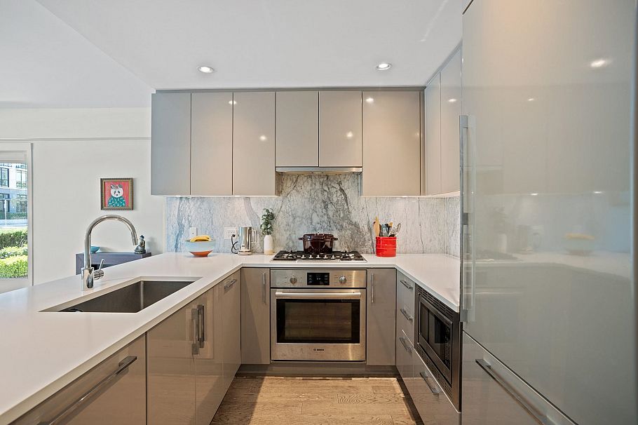 110 4080 Yukon Street Vancouver, BC - 12