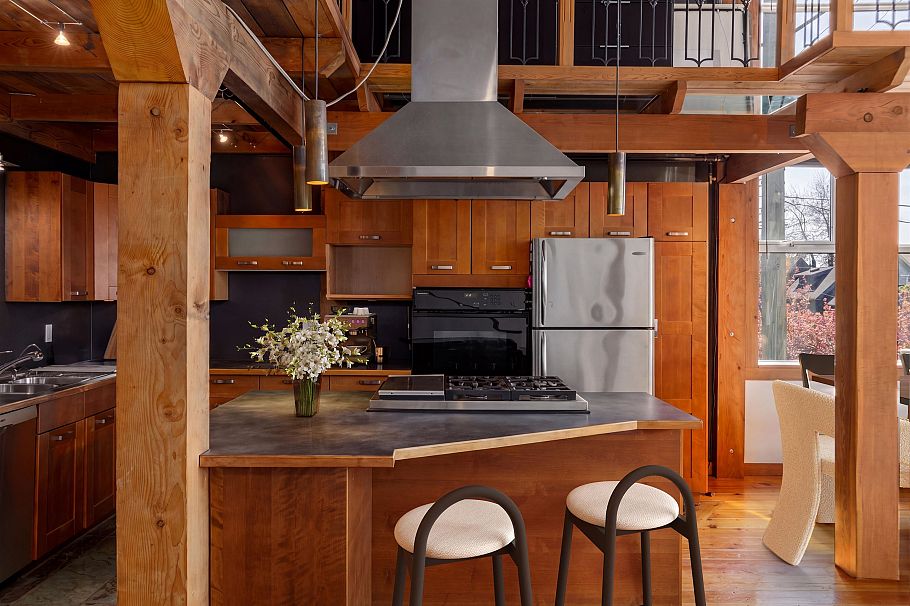 211 1220 E Pender Street Vancouver, BC - 10