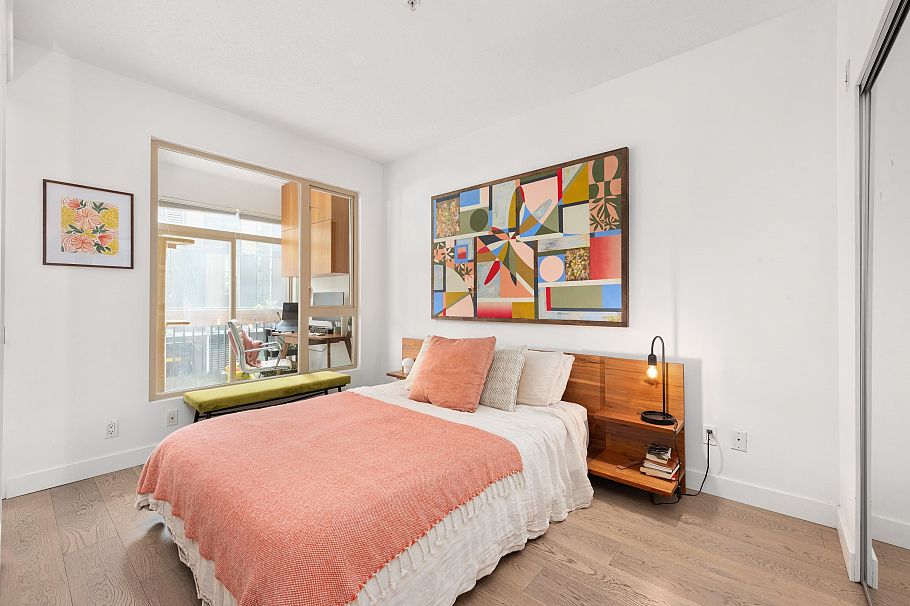 212 205 E 10th Avenue Vancouver, BC - 10