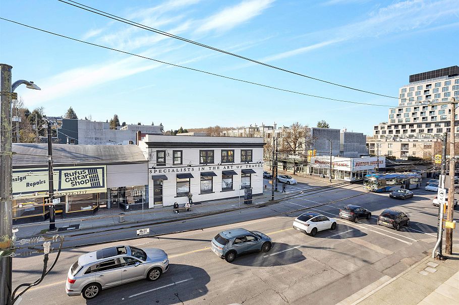 307 3668 W 10th Avenue Vancouver, BC - 13