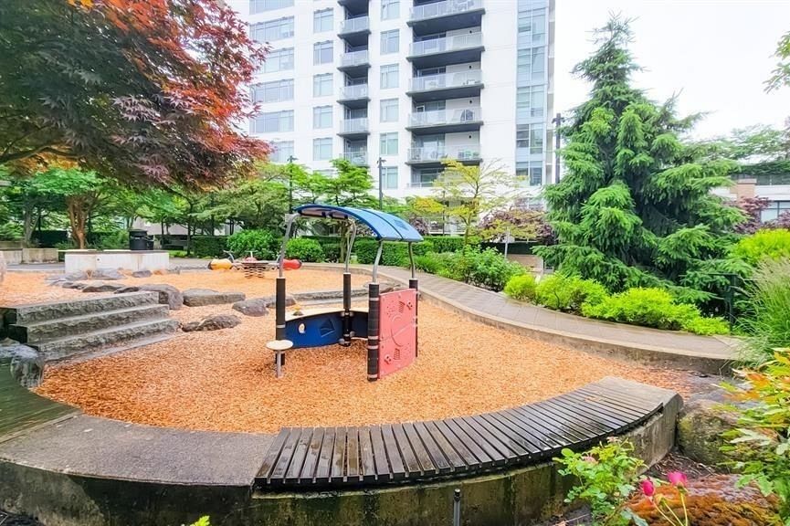 1304 1320 Chesterfield Avenue North Vancouver, BC - 27